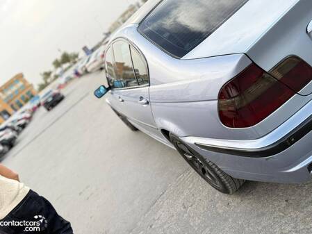 بي ام دبليو 318i 2005 مستعملة