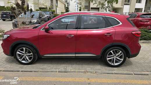 MG HS 2021