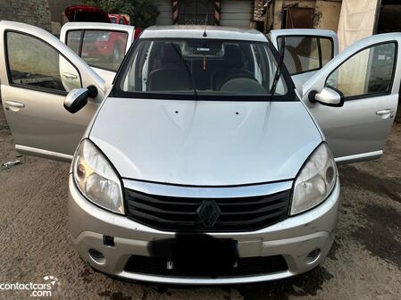 Renault Sandero 2014