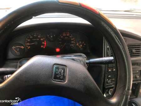 Peugeot 405 1998
