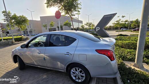 Nissan Sunny 2024