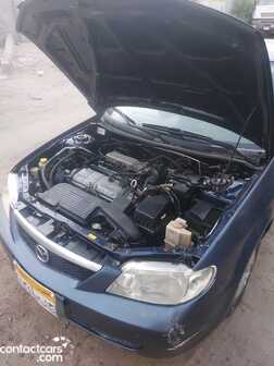 Mazda 323 2002