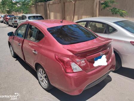 Nissan Sunny 2022