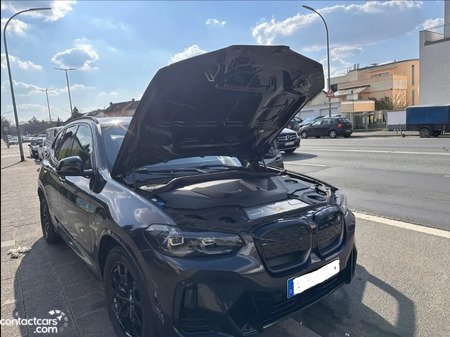 BMW iX3 2023