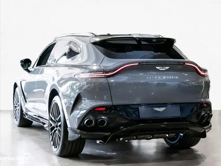 Aston Martin DBX 2025