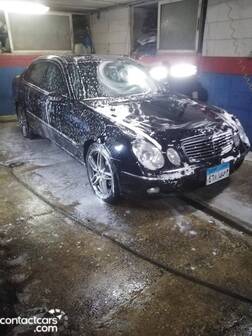 Used Mercedes E320 2003