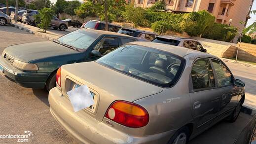 Kia Sephia 2001