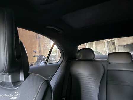 Mercedes C200 2023