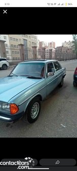 Used Mercedes E200 1977