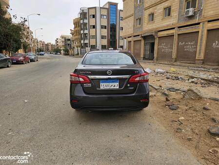 Used Nissan Sentra 2018
