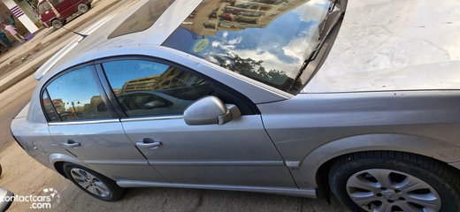 Used Opel Vectra 2008
