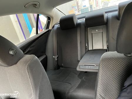 Used Volkswagen Passat 2011