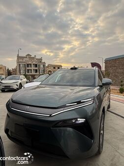 New BYD Tang L 2025