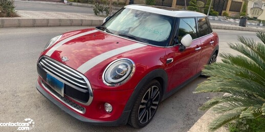 Mini Cooper F55 2019