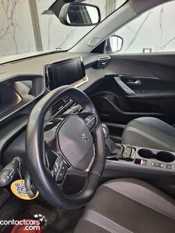 Peugeot 2008 2021