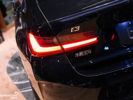 BMW i3 sedan 2025