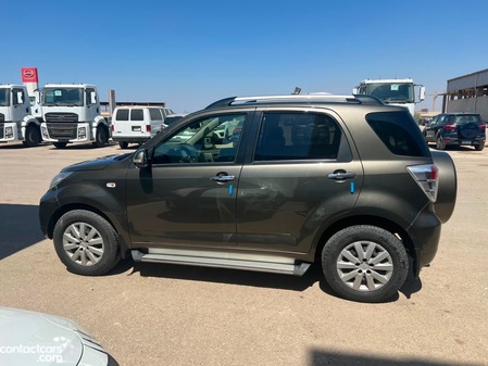 Used Daihatsu Terios 2015