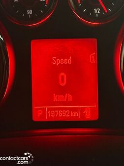 Opel Astra 2013