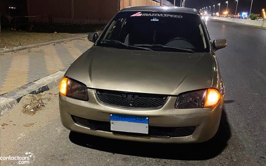 Mazda 323 2000