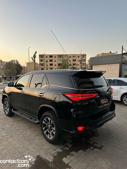 Used Toyota Fortuner 2023
