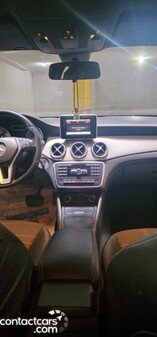 Mercedes CLA 180 2014