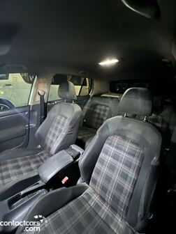 Used Volkswagen Golf 2004