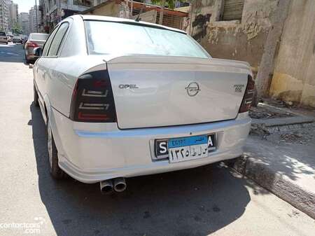 Opel Astra 2004