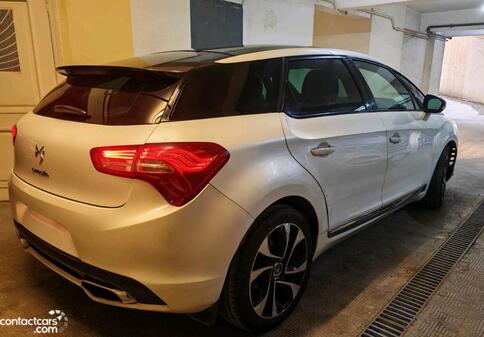 دي إس DS 5 2015 مستعملة