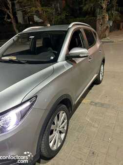 MG ZS 2025