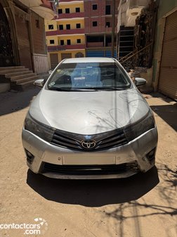 Used Toyota Corolla 2015