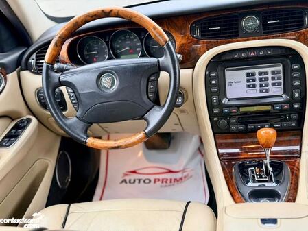 Used Jaguar XJ 2009