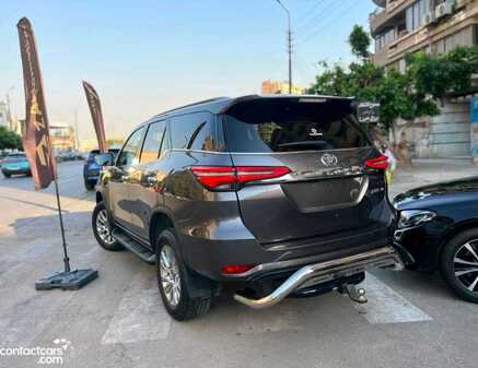 Toyota Fortuner 2024