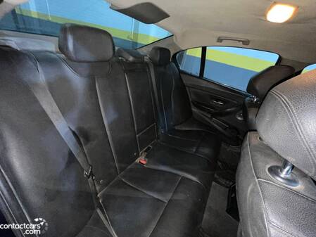Used BMW 316i 2015