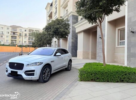 Jaguar F-PACE 2018
