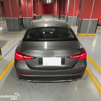Mercedes C200 2024