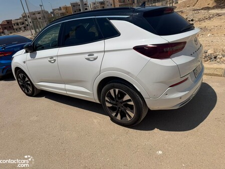 Opel Grand Land 2024
