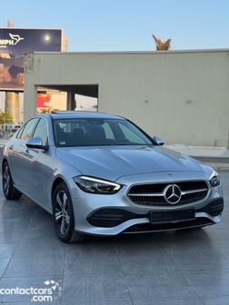 Mercedes C200 2025