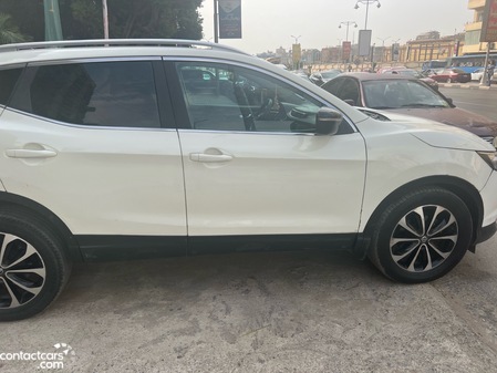 Nissan Qashqai 2015