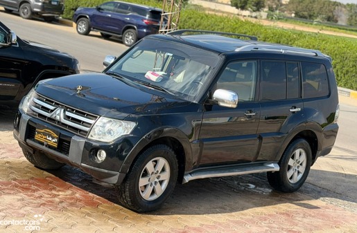 Mitsubishi Pajero 2008