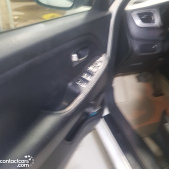 Used Kia Carens 2017