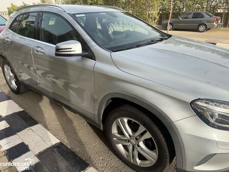 Mercedes GLA 200 2015