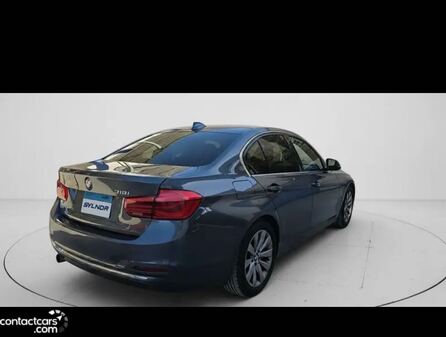 BMW 318i 2019