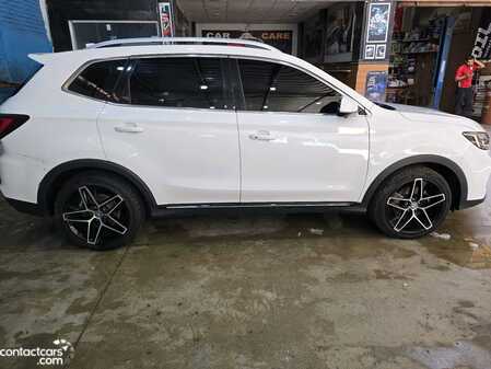 MG RX5 Plus 2024