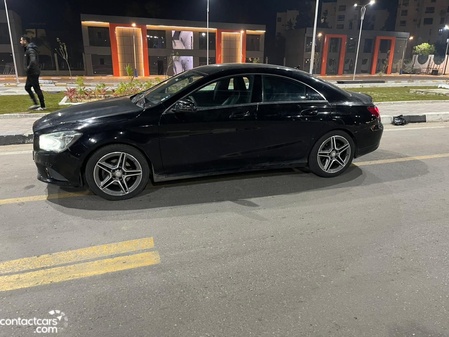 Used Mercedes CLA 180 2014