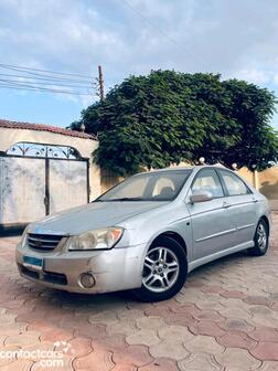 Kia Cerato 2004