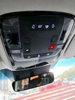 New Hyundai Staria 2025