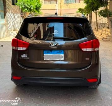 Used Kia Carens 2015