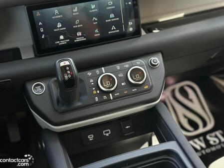 Land Rover DEFENDER 2020