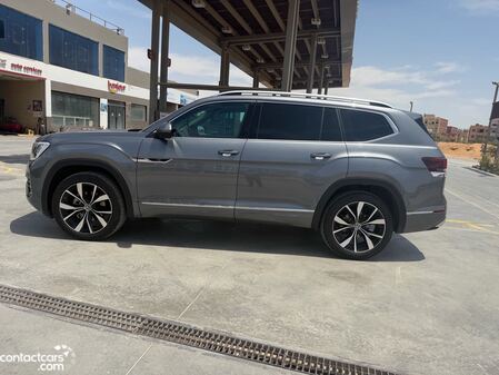 Used Volkswagen Teramont 2024
