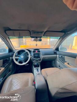 Used Kia Cerato 2004
